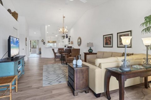 Condo in Sarasota, Florida, 2 bedrooms  № 1592613 - photo 8