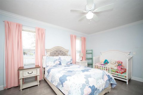 House in Largo, Florida 3 bedrooms, 171.4 sq.m. № 1747405 - photo 17