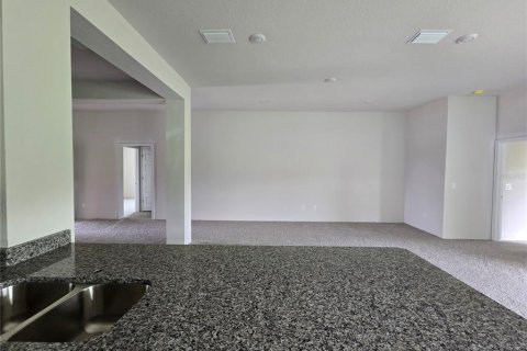 Villa ou maison à vendre à Beverly Hills, Floride: 3 chambres, 181.62 m2 № 1723231 - photo 13