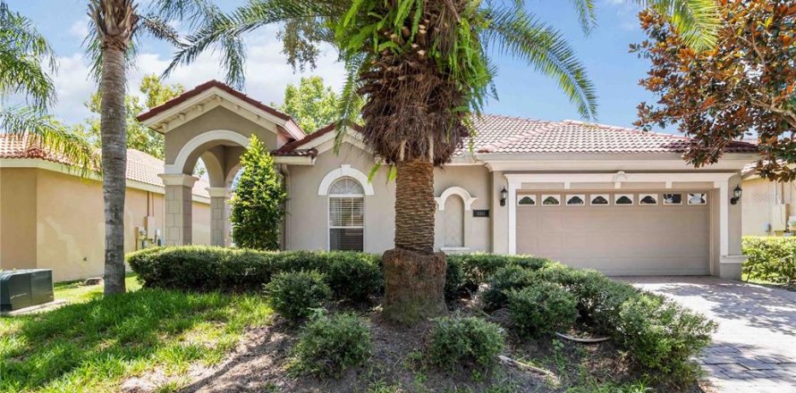 House in Windermere, Florida 4 bedrooms, 200.58 sq.m. № 1826155