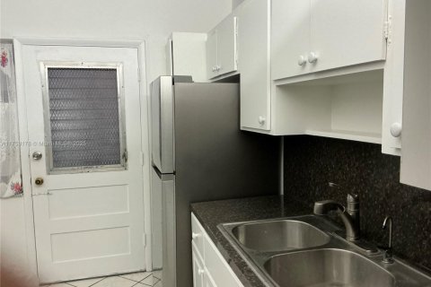 Copropriété à vendre à Hollywood, Floride: 1 chambre, 65.31 m2 № 1860493 - photo 6