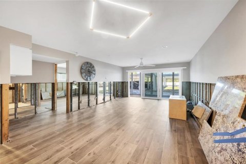 Copropriété à vendre à Sarasota, Floride: 2 chambres, 108.88 m2 № 1587490 - photo 14