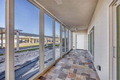 Copropriété à vendre à Sarasota, Floride: 2 chambres, 108.88 m2 № 1587490 - photo 25