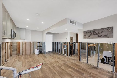 Copropriété à vendre à Sarasota, Floride: 2 chambres, 108.88 m2 № 1587490 - photo 9