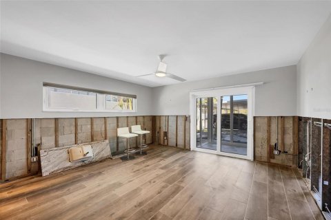 Copropriété à vendre à Sarasota, Floride: 2 chambres, 108.88 m2 № 1587490 - photo 15