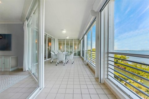 Copropriété à vendre à Longboat Key, Floride: 3 chambres, 314.2 m2 № 1585784 - photo 19