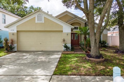 House in Clermont, Florida 3 bedrooms, 146.14 sq.m. № 1803042 - photo 1