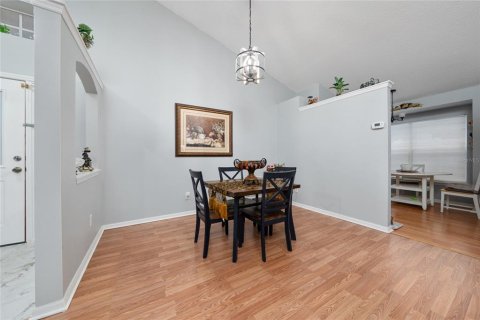 House in Clermont, Florida 3 bedrooms, 146.14 sq.m. № 1803042 - photo 9