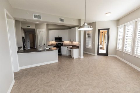 Condo in Punta Gorda, Florida, 2 bedrooms  № 1674177 - photo 12