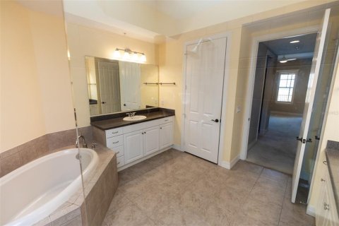 Condo in Punta Gorda, Florida, 2 bedrooms  № 1674177 - photo 19