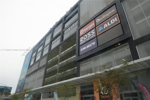 Copropriété à vendre à Miami, Floride: 3 chambres, 126.63 m2 № 1985284 - photo 16