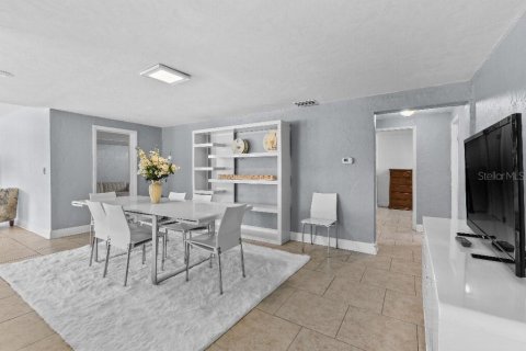 Casa en venta en Sarasota, Florida, 3 dormitorios, 196.49 m2 № 1665819 - foto 9