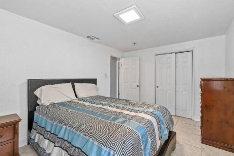 Casa en venta en Sarasota, Florida, 3 dormitorios, 196.49 m2 № 1665819 - foto 20