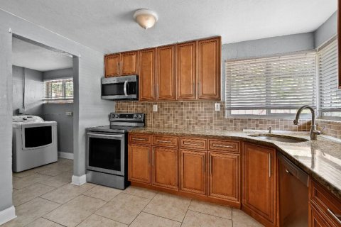 Casa en venta en Sarasota, Florida, 3 dormitorios, 196.49 m2 № 1665819 - foto 5