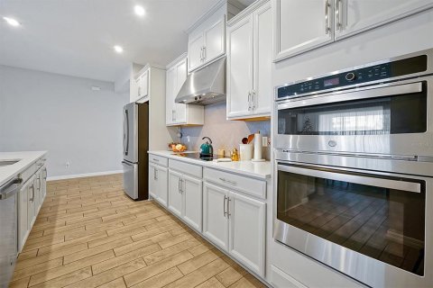 Casa en venta en Winter Garden, Florida, 4 dormitorios, 271.27 m2 № 1549924 - foto 11