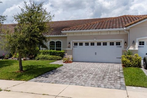 Touwnhouse à vendre à Kissimmee, Floride: 3 chambres, 170.75 m2 № 2210254 - photo 3