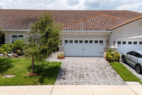 Touwnhouse à vendre à Kissimmee, Floride: 3 chambres, 170.75 m2 № 2210254 - photo 2