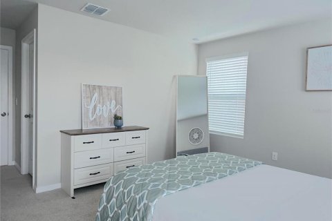 Townhouse in Brandon, Florida 3 bedrooms, 141.68 sq.m. № 2097437 - photo 22