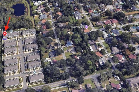 Townhouse in Brandon, Florida 3 bedrooms, 141.68 sq.m. № 2097437 - photo 3