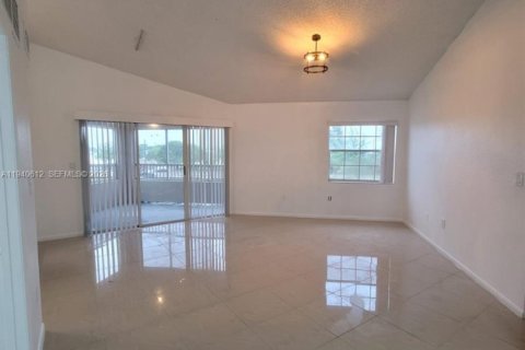 Copropriété à vendre à Oakland Park, Floride: 2 chambres, 104.14 m2 № 1997736 - photo 22