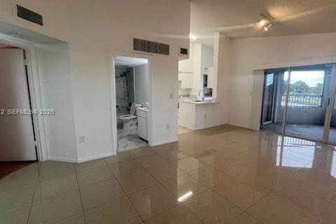 Copropriété à vendre à Oakland Park, Floride: 2 chambres, 104.14 m2 № 1997736 - photo 19