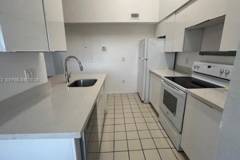 Copropriété à vendre à Oakland Park, Floride: 2 chambres, 104.14 m2 № 1997736 - photo 30