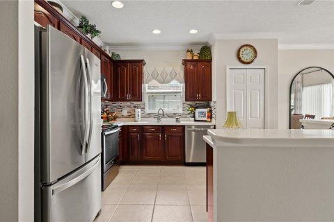 House in Orlando, Florida 4 bedrooms, 190.91 sq.m. № 2228228 - photo 20