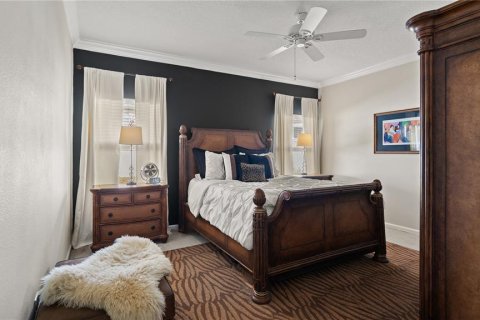 House in Orlando, Florida 4 bedrooms, 190.91 sq.m. № 2228228 - photo 15
