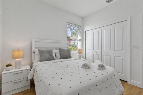 Casa en venta en Port Charlotte, Florida, 4 dormitorios, 151.99 m2 № 2387527 - foto 18