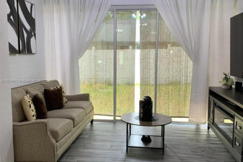 Купить виллу или дом в Окала, Флорида 3 спальни, 198.35м2, № 1959426 - фото 10