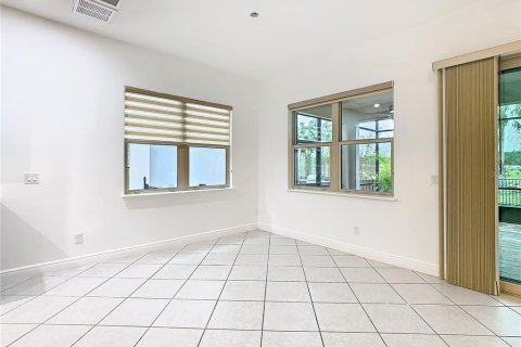 House in Winter Garden, Florida 3 bedrooms, 201.6 sq.m. № 2166777 - photo 21