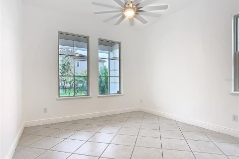 House in Winter Garden, Florida 3 bedrooms, 201.6 sq.m. № 2166777 - photo 23