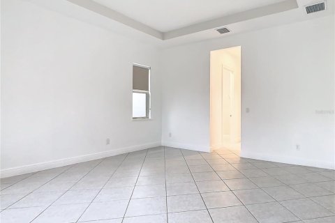 House in Winter Garden, Florida 3 bedrooms, 201.6 sq.m. № 2166777 - photo 26