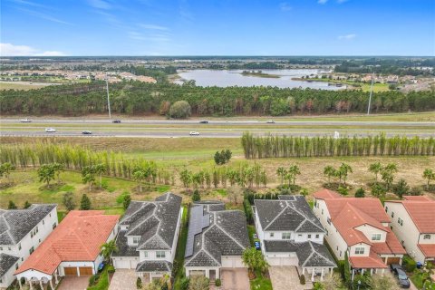 House in Winter Garden, Florida 3 bedrooms, 201.6 sq.m. № 2166777 - photo 5