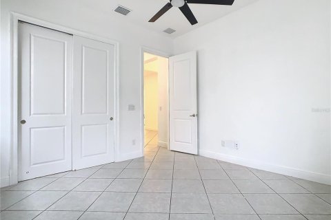 House in Winter Garden, Florida 3 bedrooms, 201.6 sq.m. № 2166777 - photo 25