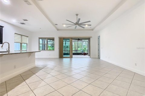 House in Winter Garden, Florida 3 bedrooms, 201.6 sq.m. № 2166777 - photo 11