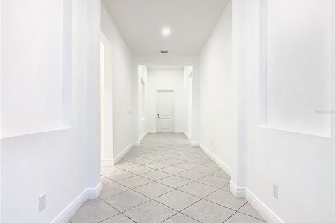 House in Winter Garden, Florida 3 bedrooms, 201.6 sq.m. № 2166777 - photo 9