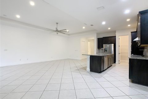 House in Winter Garden, Florida 3 bedrooms, 201.6 sq.m. № 2166777 - photo 20