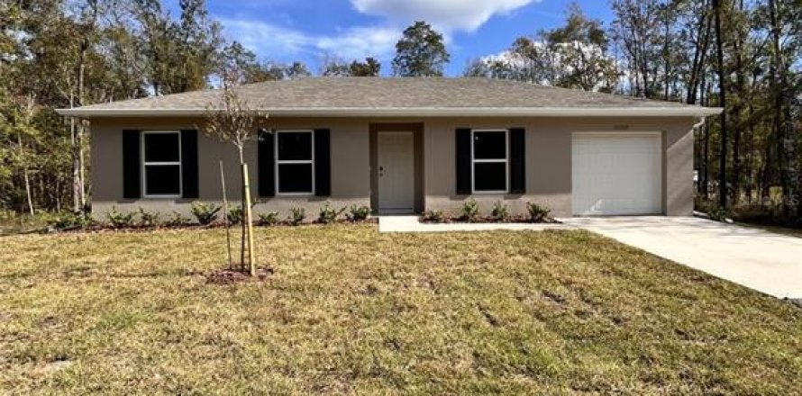 Villa ou maison à Hastings, Floride 3 chambres, 98.48 m2 № 2215651