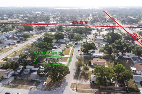 House in Saint Petersburg, Florida 2 bedrooms, 70.23 sq.m. № 1654659 - photo 30