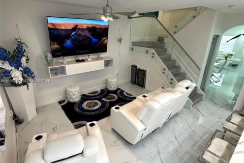 Купить таунхаус в Хомстед, Флорида 4 спальни, 171.5м2, № 2007666 - фото 9