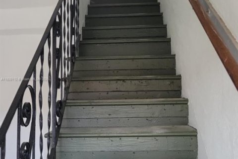 Снять в аренду квартиру в Флорида-Сити, Флорида 2 спальни, 349.96м2, № 1957747 - фото 6