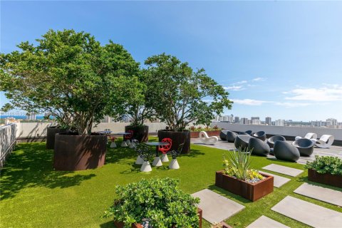 Immobilier commercial à vendre à Aventura, Floride № 1962212 - photo 4