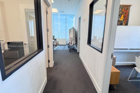 Immobilier commercial à vendre à Aventura, Floride № 1962212 - photo 13