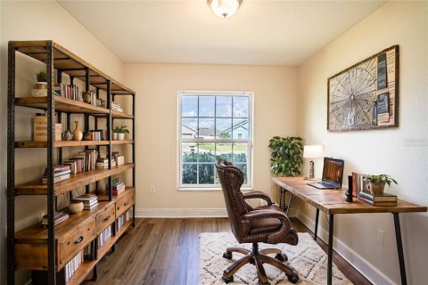 House in Winter Haven, Florida 3 bedrooms, 172.61 sq.m. № 1548679 - photo 22