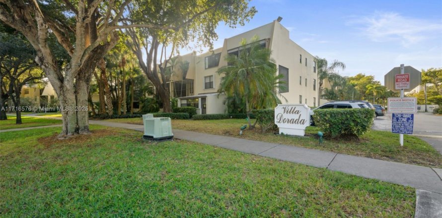 Condominio en Aventura, Florida, 3 dormitorios  № 1938450