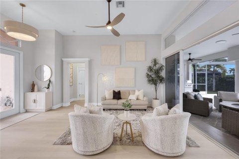Villa ou maison à vendre à Cape Coral, Floride: 3 chambres, 210.8 m2 № 2430967 - photo 6