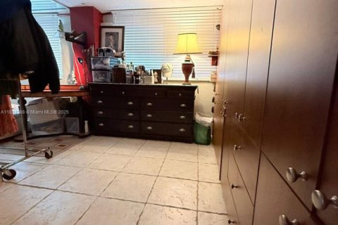 Casa en venta en North Miami Beach, Florida, 2 dormitorios, 120.22 m2 № 1814066 - foto 11