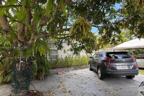 Casa en venta en North Miami Beach, Florida, 2 dormitorios, 120.22 m2 № 1814066 - foto 25
