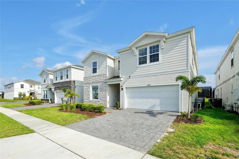 Villa ou maison à vendre à Davenport, Floride: 10 chambres, 408.68 m2 № 2137646 - photo 2